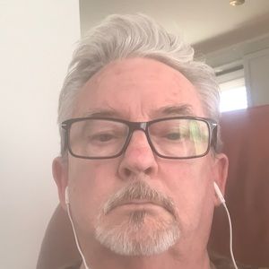 Meet your Posher, Colin